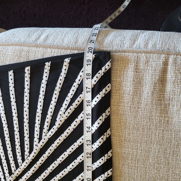 T&W Designs New Blouse Sz M  Black and White - Picture 12 of 15